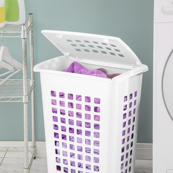 Sterilite 1223 – Rectangular LiftTop Laundry Hamper