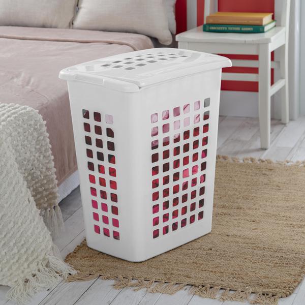 Sterilite 1223 – Rectangular LiftTop Laundry Hamper