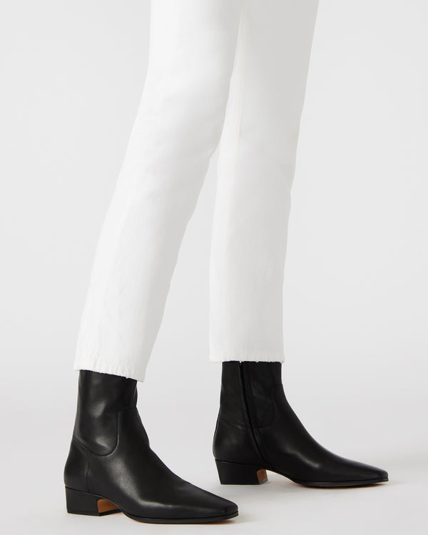 Steve Madden Dusty Black Leather DUSTY Regular Price Orig.