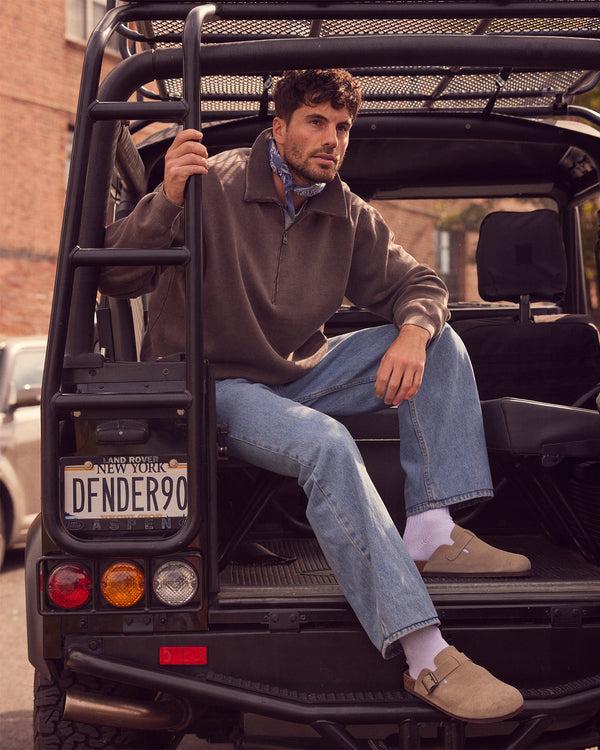 Steve Madden Men's Wilderr Slide And Socks Bundle MEN'SWILDERRSLIDEANDSOCKSBUNDLE