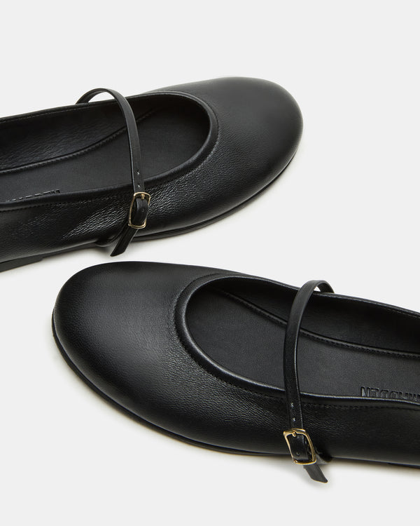 Steve Madden Besette Black Leather BESETTE