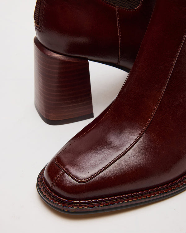 Steve Madden Downtown Brown Leather