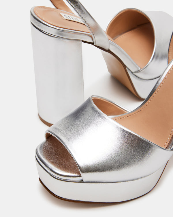 Steve Madden Lourdes Silver Metallic