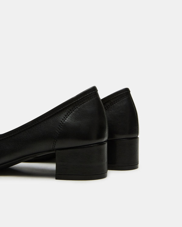 Steve Madden Mollie Black Leather MOLLIE