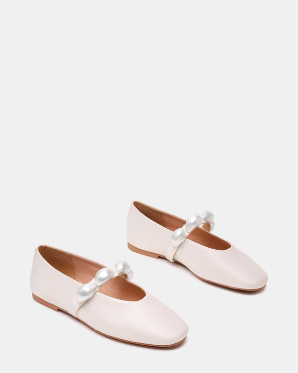 Steve Madden Poppin Pearl White