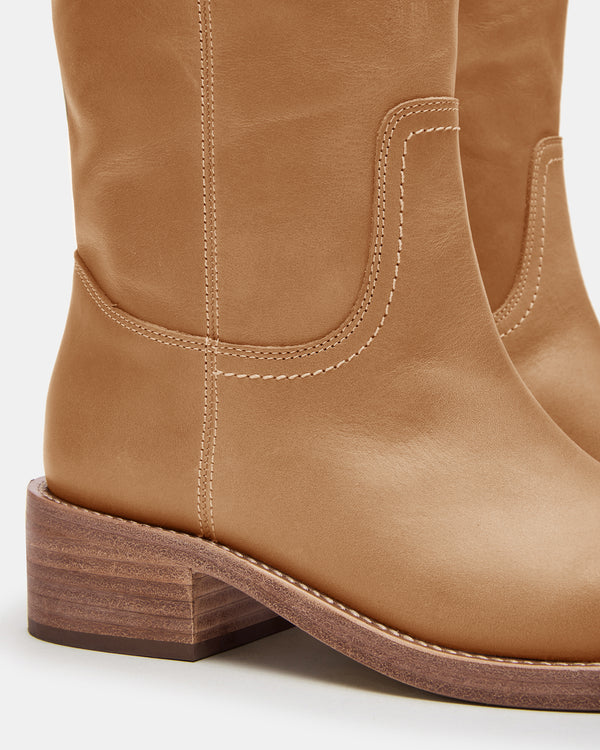 Steve Madden Riggs Banana Leather Wide Calf