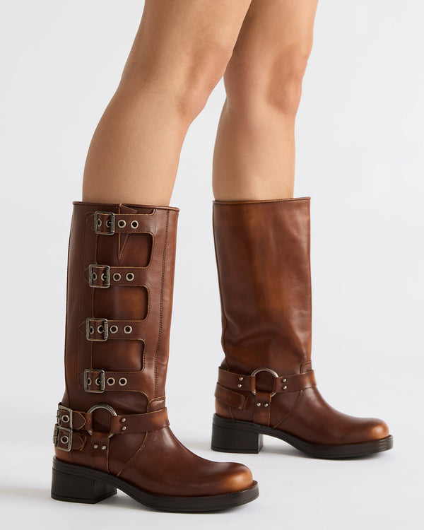 Steve Madden Rocky Cognac Distressed ROCKY