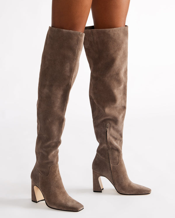 Steve Madden Stratus Grey Suede