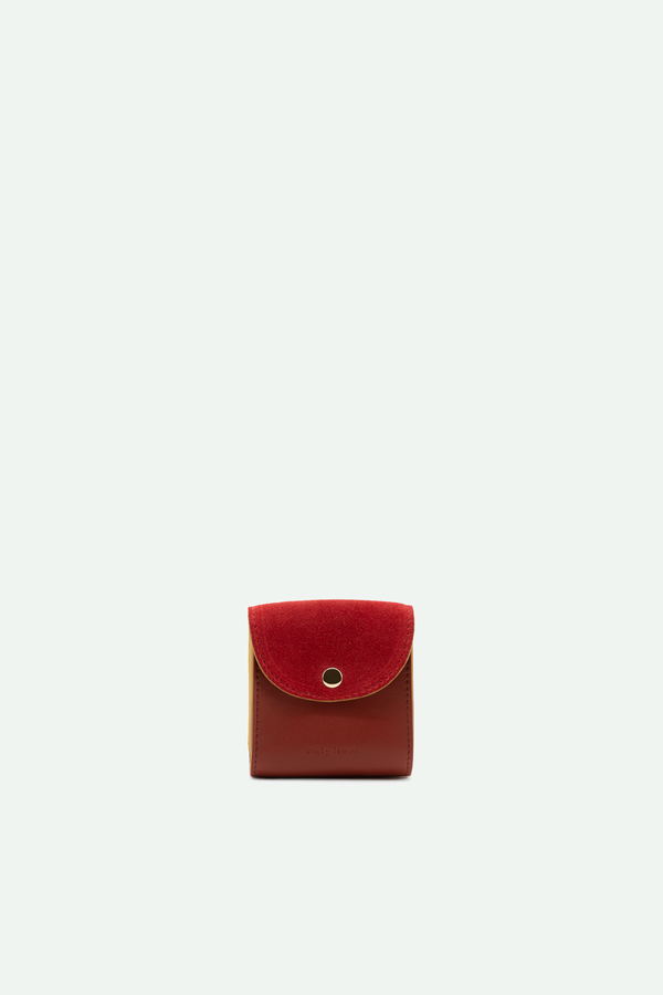 sticky lemon AirPods case | coloré | biscotti beige + brick red + poppy red