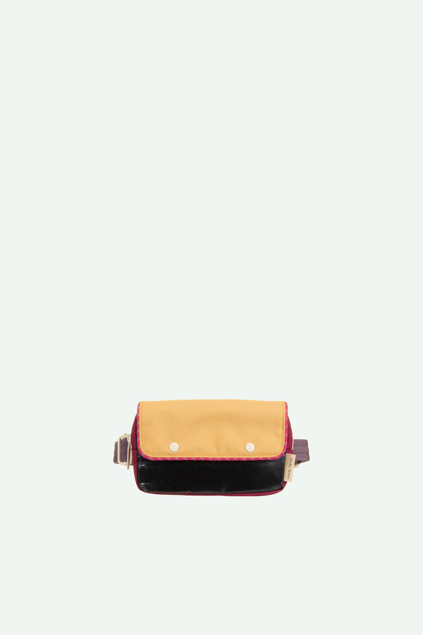 sticky lemon fanny pack small | better together | gym floor