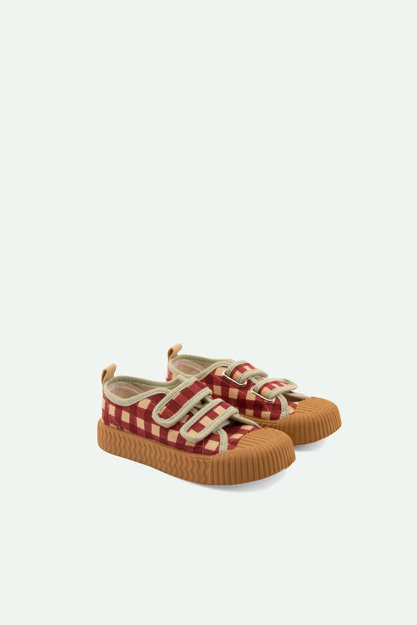 sticky lemon canvas shoes | grape gingham