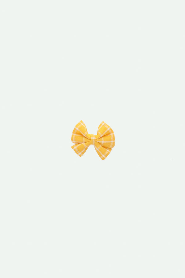 sticky lemon hair bow | farmhouse | lemon season