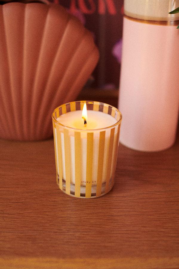 Sticky Lemon Scented Candle | Agar Wood