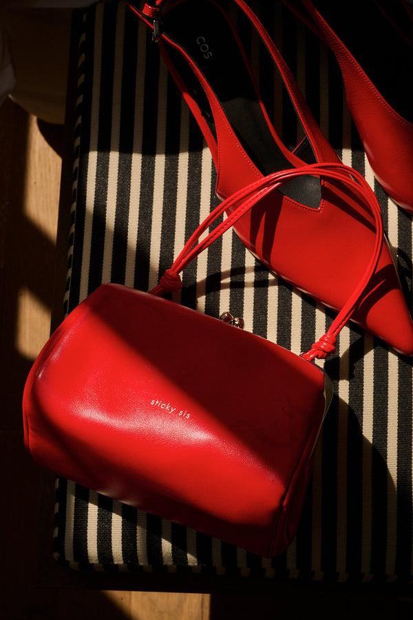 Sticky Lemon Wallet Bag | Club Chic | Chili