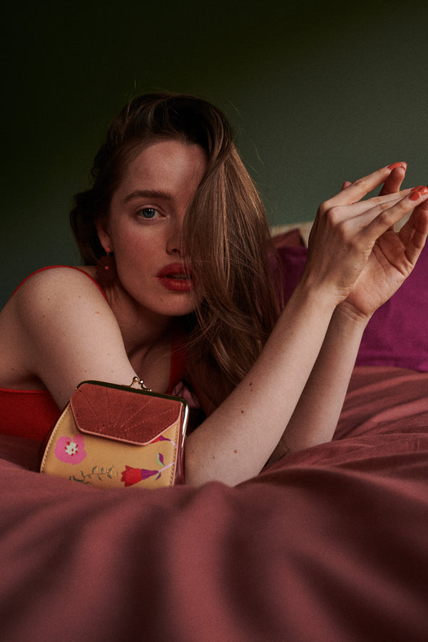 Sticky Lemon Wallet | Sticky Sis X Jasmijn Van Der Zwaan