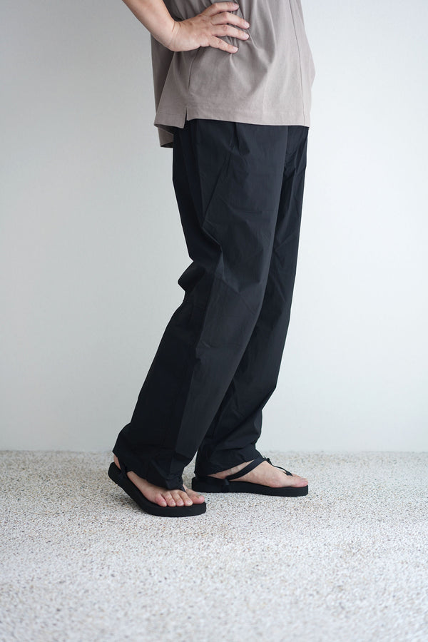 Still By Hand Foot The Coacher / BAREFOOT SANDALS (VIBRAM SOLE)
