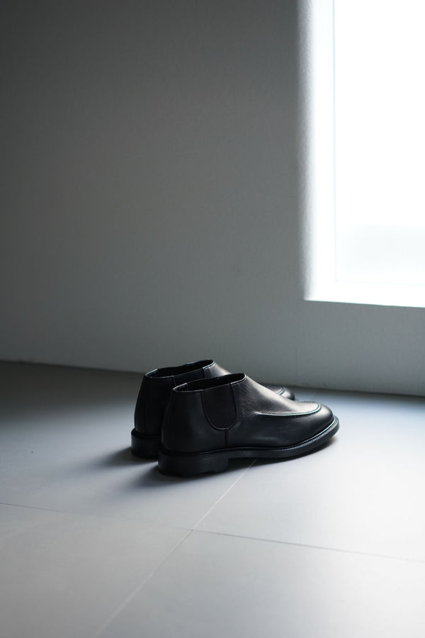 Still By Hand Foot The Coacher / THE MOCCASINS SIDEGORE