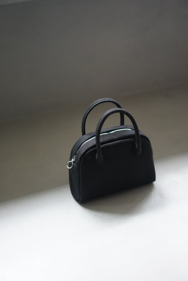 still by hand Aeta / NY14 BOSTON : MINI