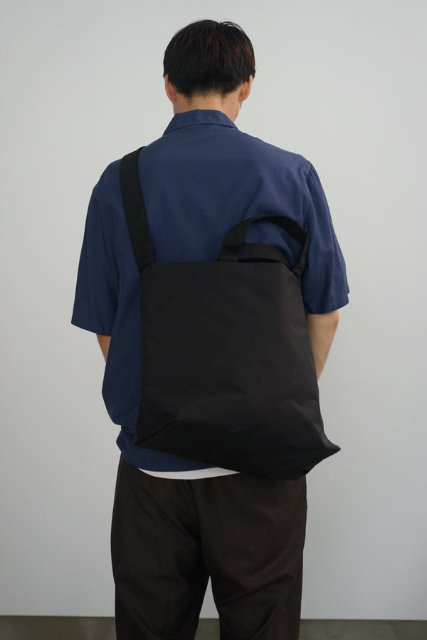 Still By Hand Aeta / NY16 SHOULDER TOTE : M