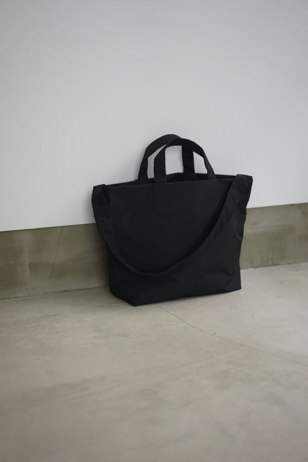 still by hand Aeta / NY16 SHOULDER TOTE : M