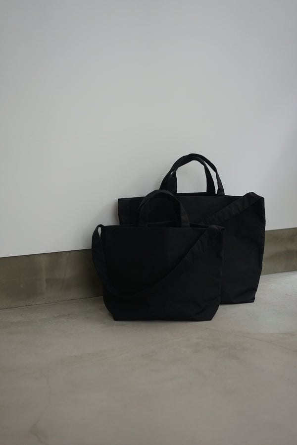 Still By Hand Aeta / NY17 SHOULDER TOTE : L