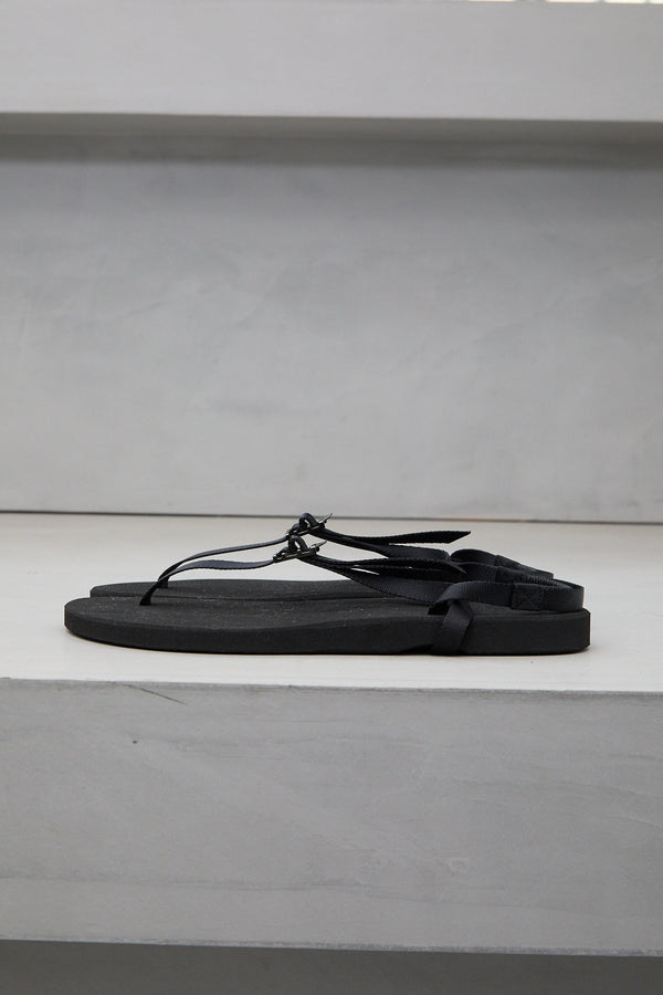 Still By Hand BEAUTIFUL SHOES / BAREFOOT SANDALS