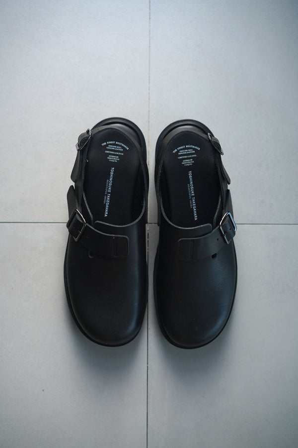 Still By Hand BEAUTIFUL SHOES / HALF BELT SANDALS