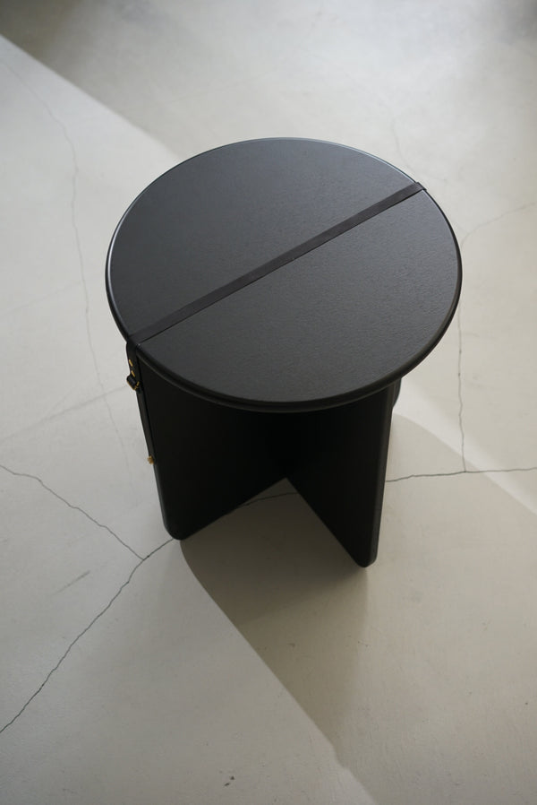 Still By Hand Dear Sir/madam / SUSPENDER TABLE S