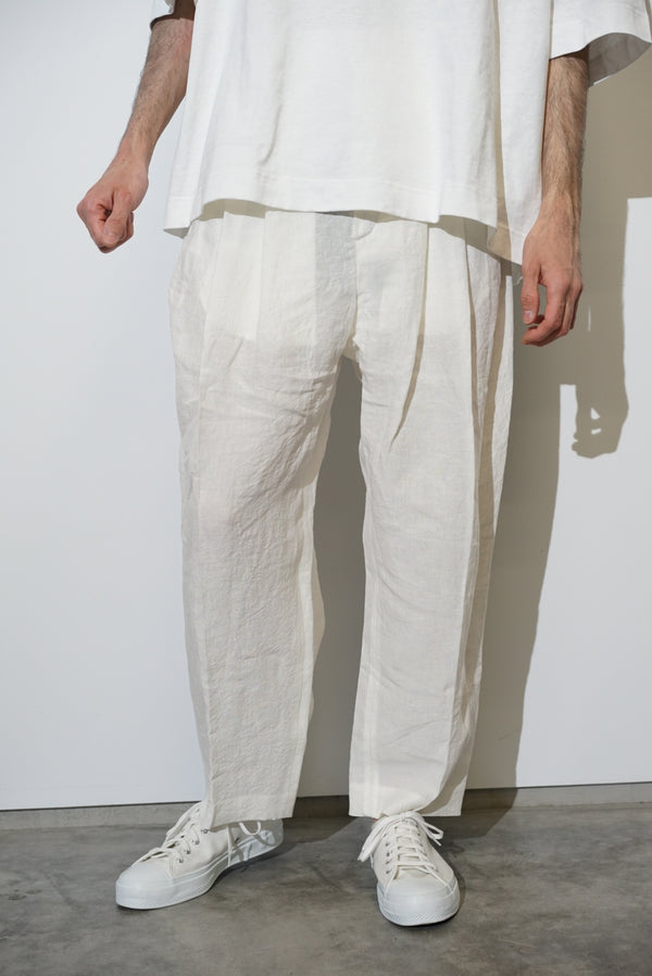 Still By Hand HED MAYNER / 4 PLEAT PANT WHITE LINEN