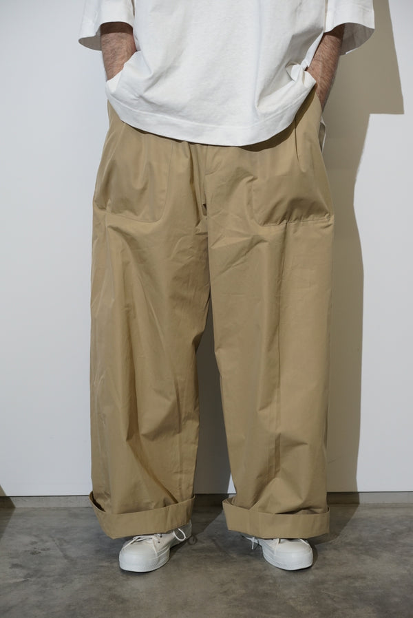 Still By Hand HED MAYNER / BELTED PANT　BEIGE COTTON