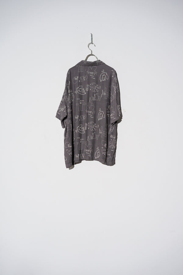 still by hand INNAT / EMBROIDERY SHIRT