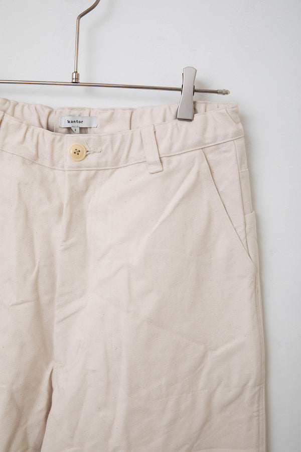 Still By Hand Kontor / KON-PT07261