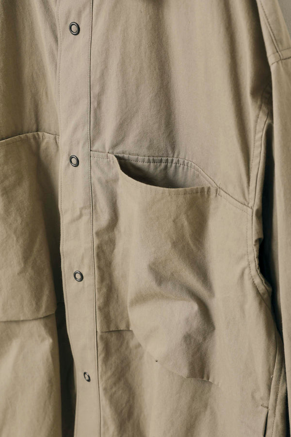 Still By Hand Kontor / LAYERED MULTI-POCKET SHIRT