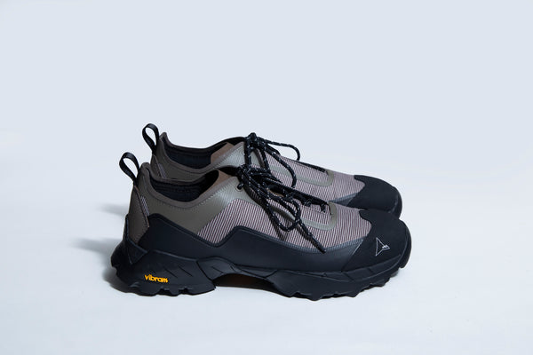 Still By Hand ROA / Katharina Light