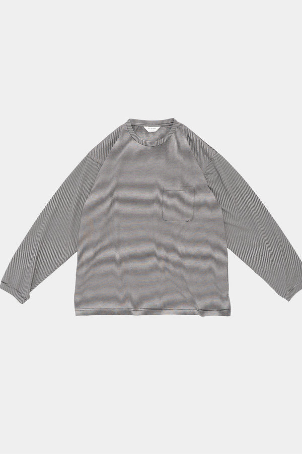 still by hand STILL BY HAND / CS04261