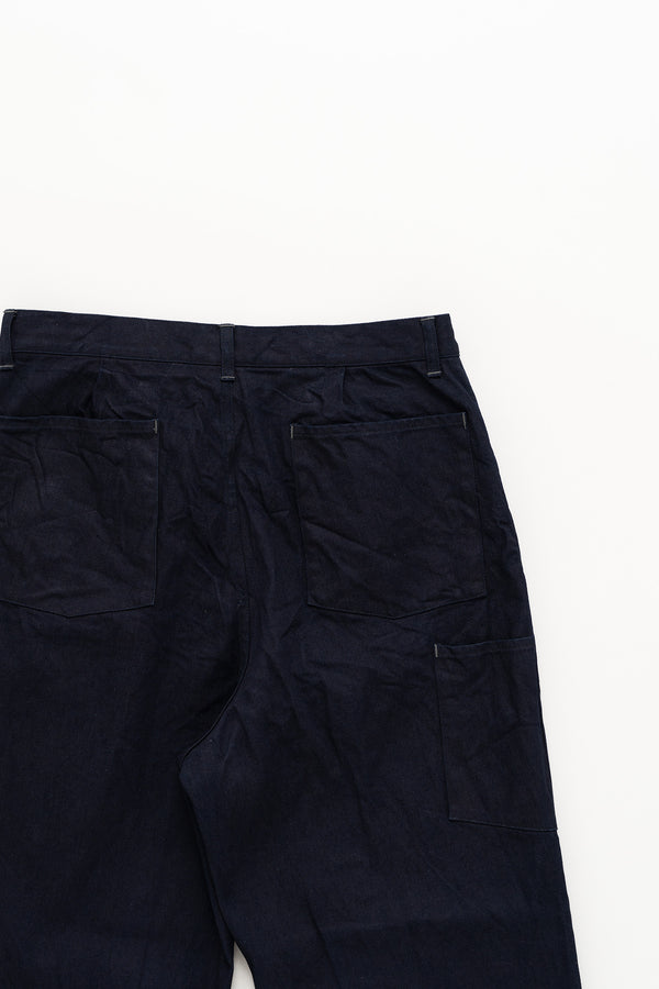 Still By Hand STILL BY HAND / DN02251