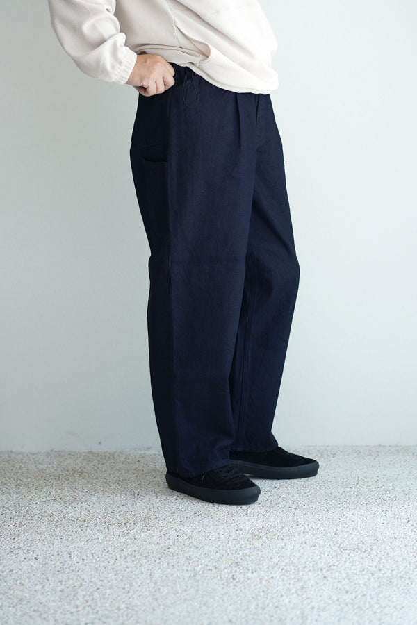 Still By Hand STILL BY HAND / DN02253