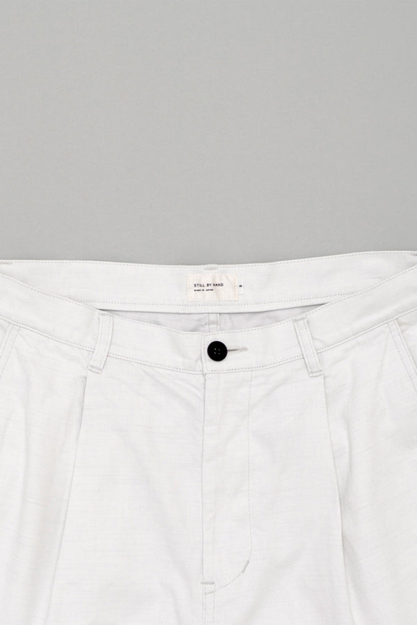 Still By Hand STILL BY HAND / DN03261