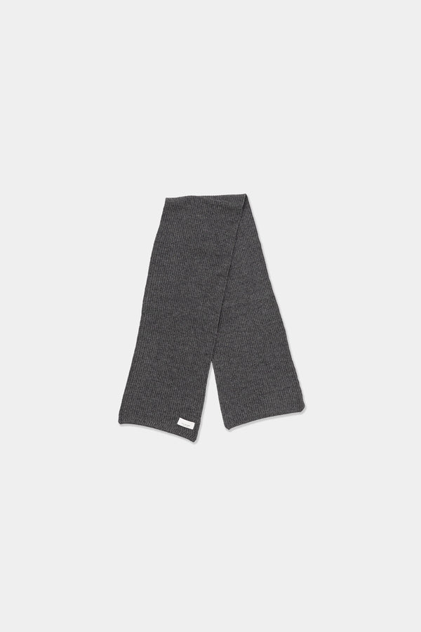 still by hand STILL BY HAND / GD02254