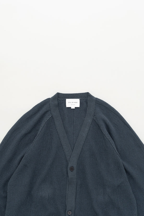 still by hand STILL BY HAND / KN03251