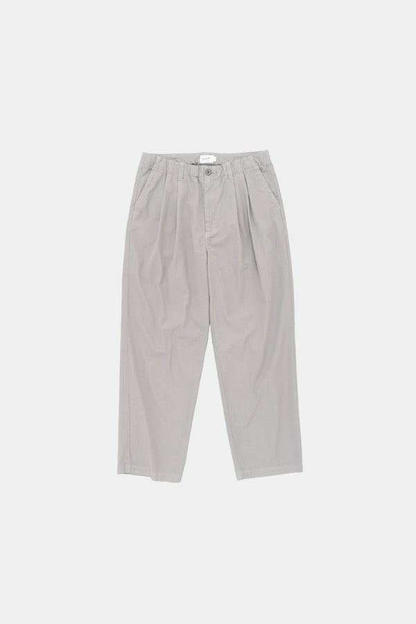 still by hand STILL BY HAND / PT01261