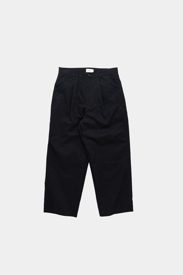 still by hand STILL BY HAND / PT02244