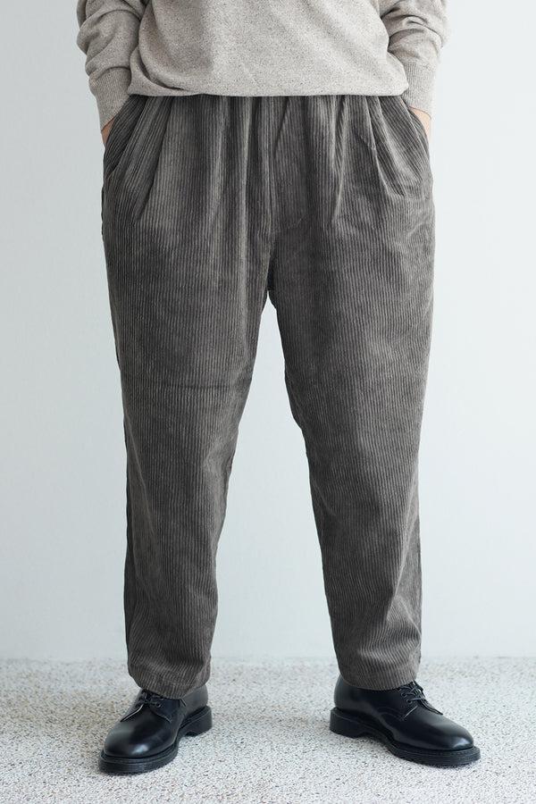 Still By Hand STILL BY HAND / PT03253