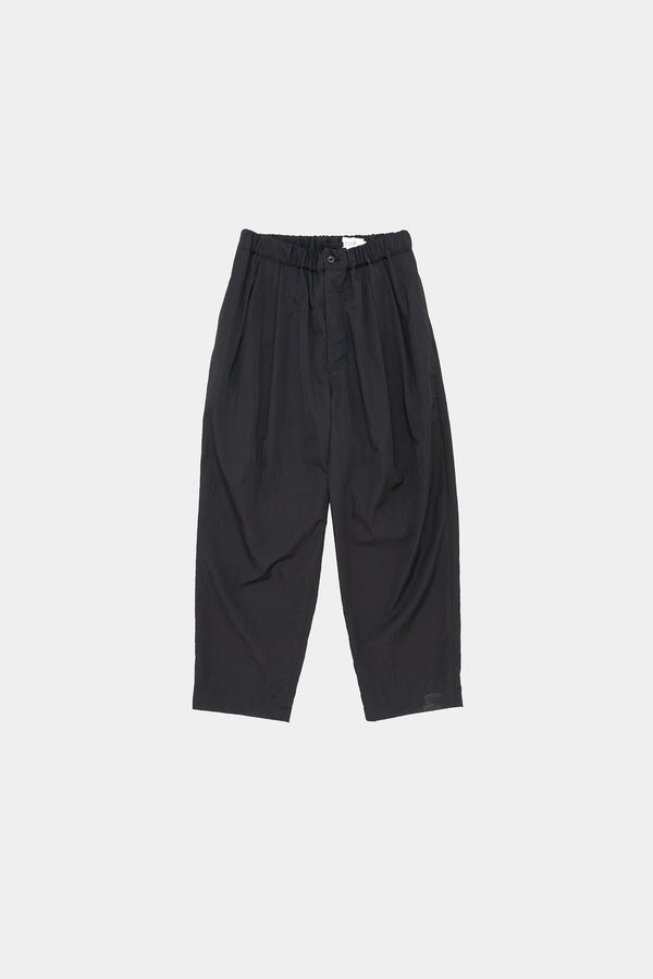 still by hand STILL BY HAND / PT04252