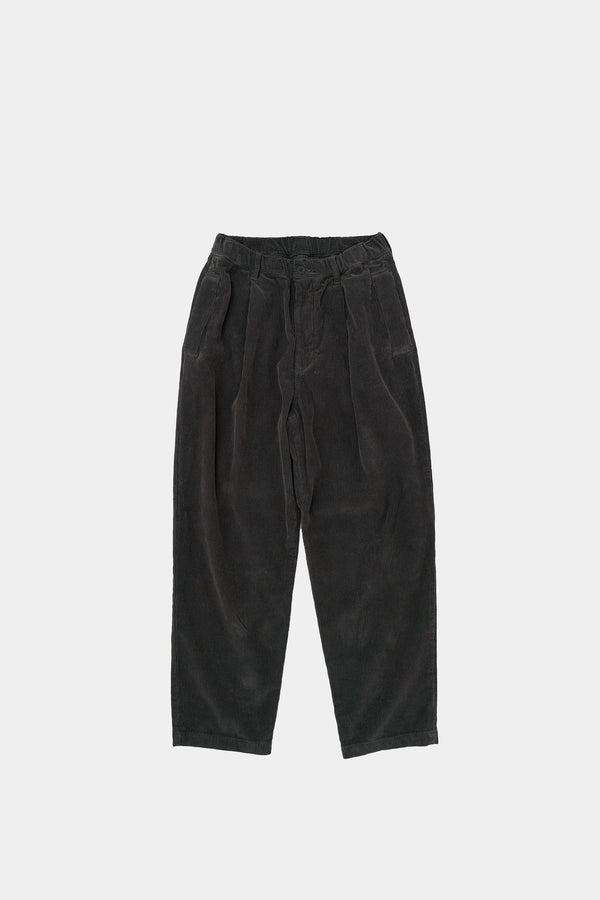 still by hand STILL BY HAND / PT05243