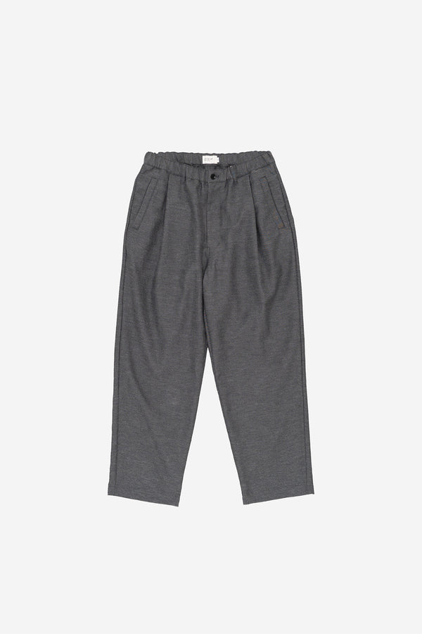 still by hand STILL BY HAND / PT06261