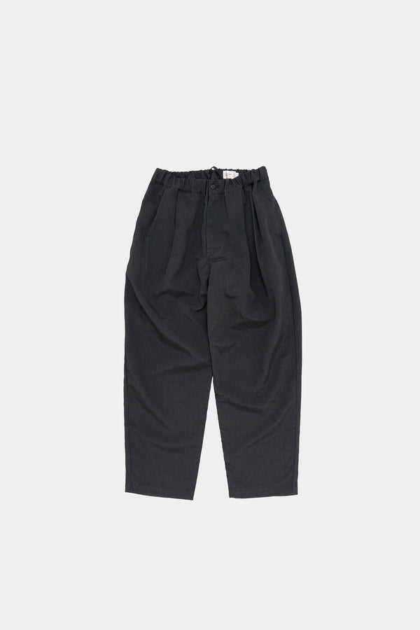 still by hand STILL BY HAND / PT07253