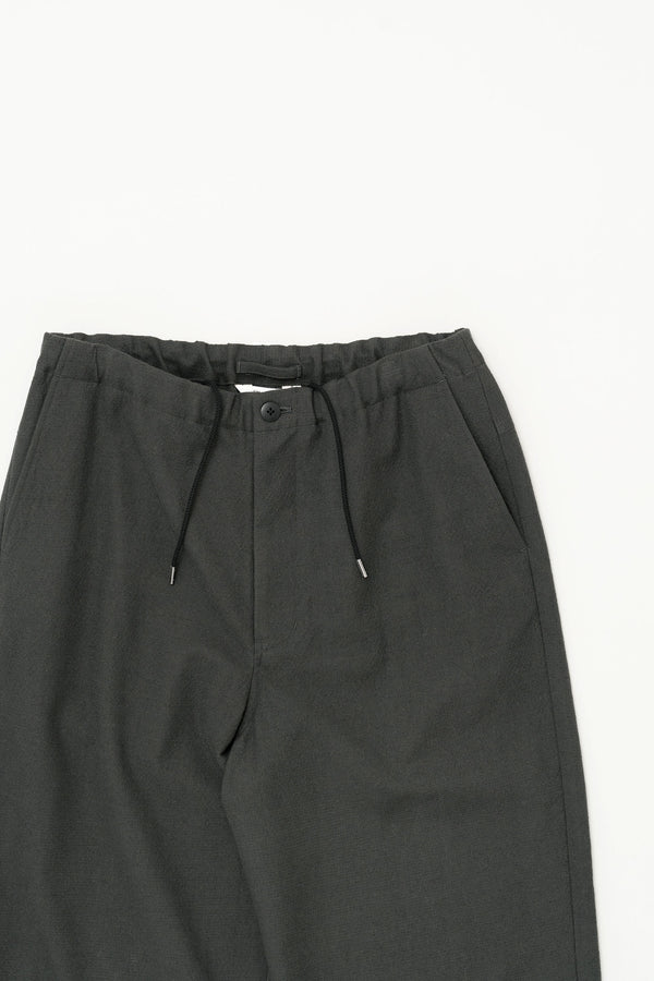 still by hand STILL BY HAND / PT08243