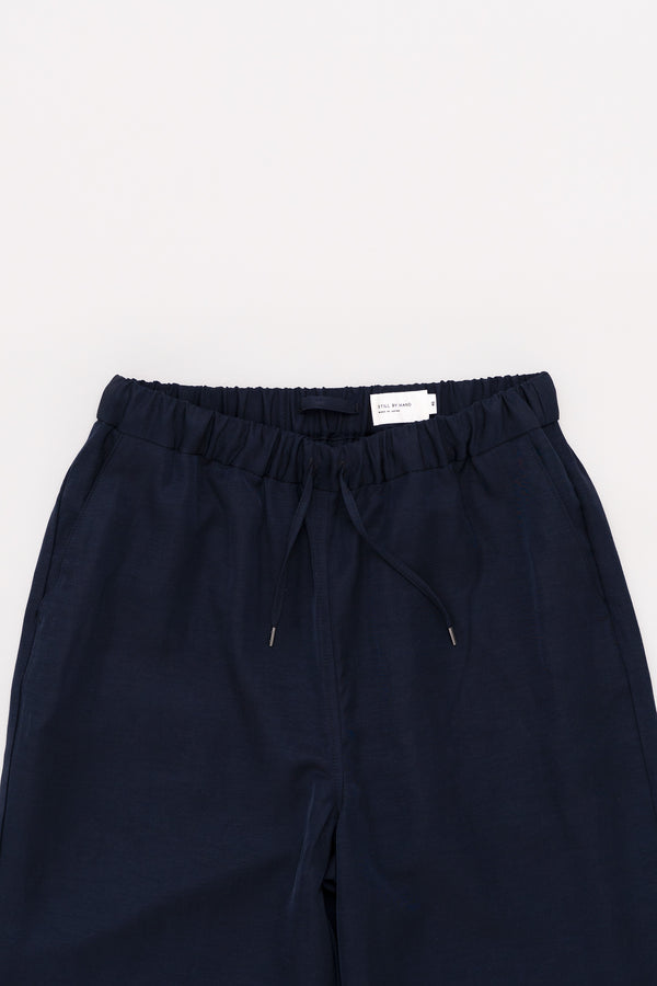 Still By Hand STILL BY HAND / PT08252