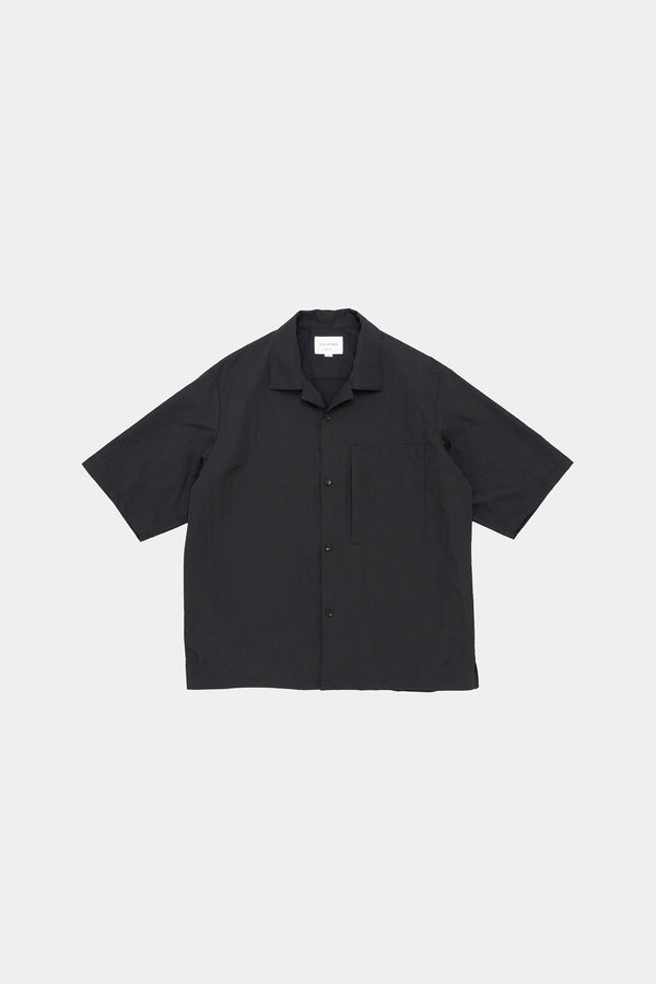 still by hand STILL BY HAND / SH02252